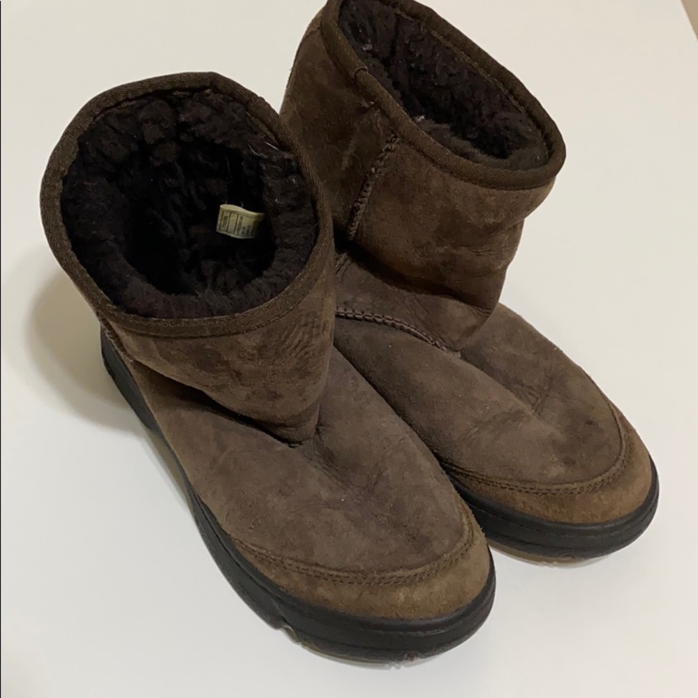 Brown ugg boots